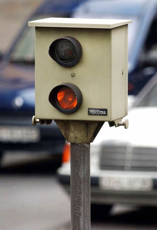 Die Blitzergruppe warnt im Internet vor Blitzern.