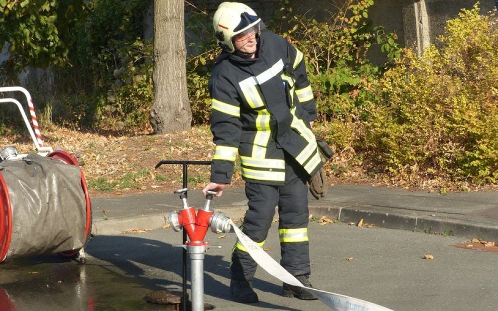 Die Feuerwehren sind oft auf Hydranten angewiesen.