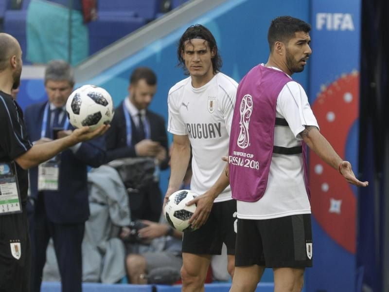 Wollen weiter für Furore bei der WM sorgen: Uruguays Luis Suarez (r) und Edinson Cavani. Foto: Gregorio Borgia/AP