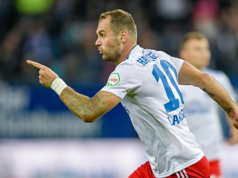 Der HSV feierte einen Sieg auch dank Stürmer Pierre-Michel Lasogga. Foto: Axel Heimken