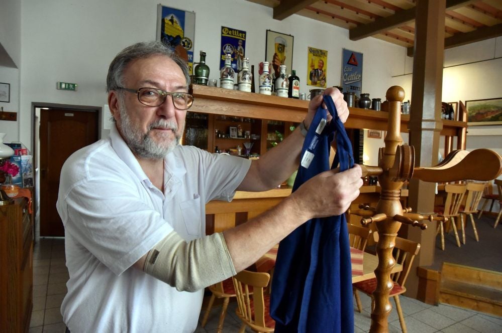 Nach mehr als 25 Jahren hängt Wolfgang Hoffmann, der Wirt im „Alten Brauhaus“, seine Schürze an den Haken.