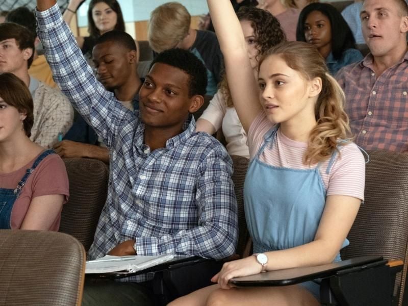 Shane Paul McGhie als Landon und Josephine Langford als Tessa in einer Szene des Films "After Passion". Foto: -/Constantin Film Verleih
