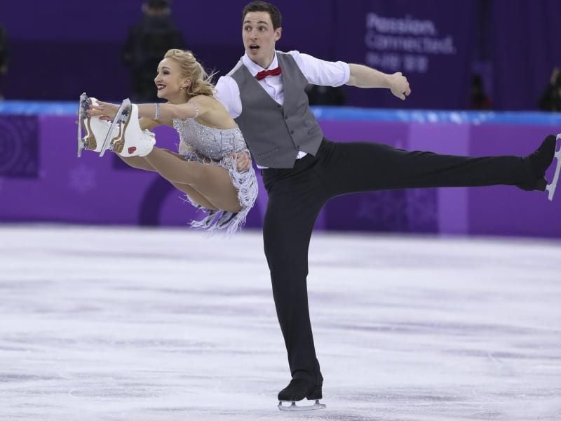 Müssen auf die Eis-Gala verzichten: Aljona Savchenko und Bruno Massot. Foto: xinhua