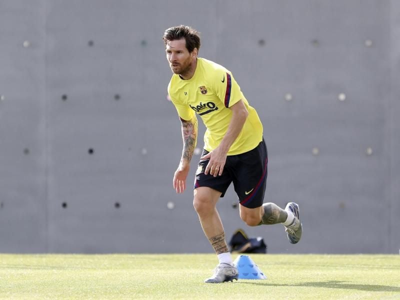 Lionel Messi beim Training. Zwölf Mal in Folge erreichte er zuletzt mit dem FC Barcelona das Viertelfinale der Champions League. Foto: Miguel Ruiz/FC Barcelona via AP/dpa