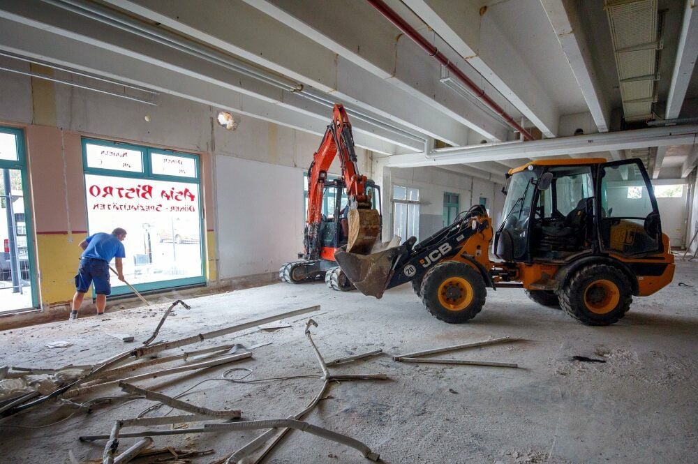 Der bisherige Rewe-Standort im Center ist gerade Baustelle.