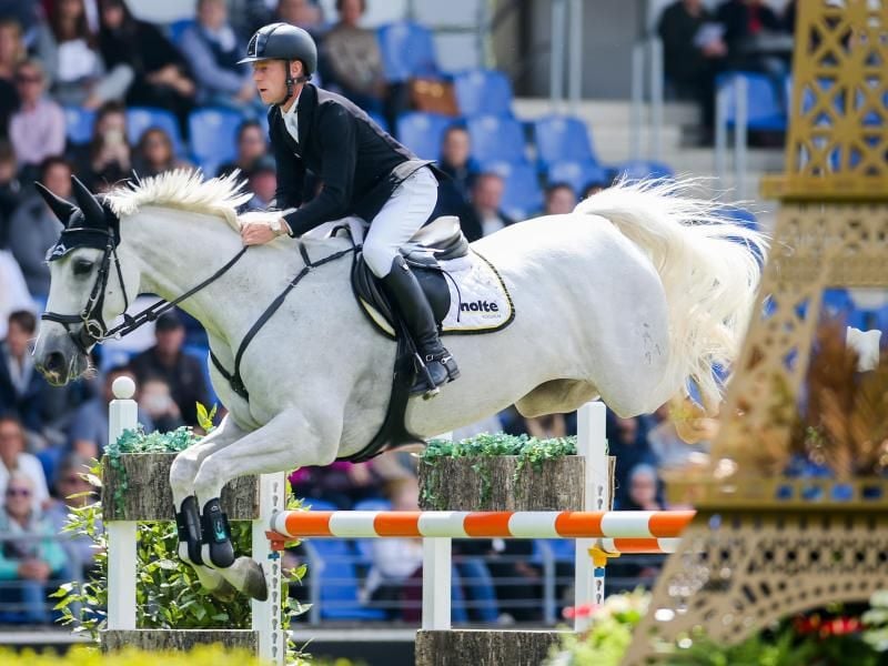 Bester Deutscher beim Auftakt in Aachen: Marcus Ehning. Foto: Rolf Vennenbernd