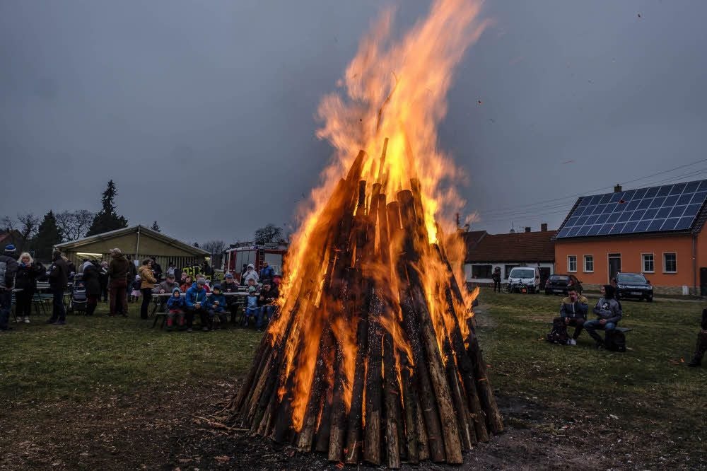 Osterfeuer wie hier im Vorjahr in Kemberg sind nicht überall erlaubt.