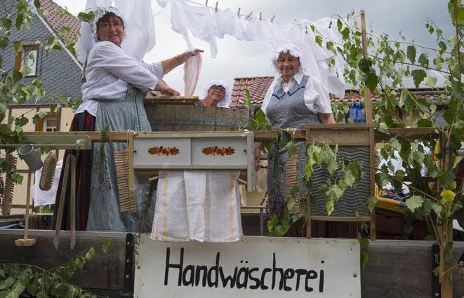 Wäschewaschen war früher nicht mit einem Knopfdruck erledigt.