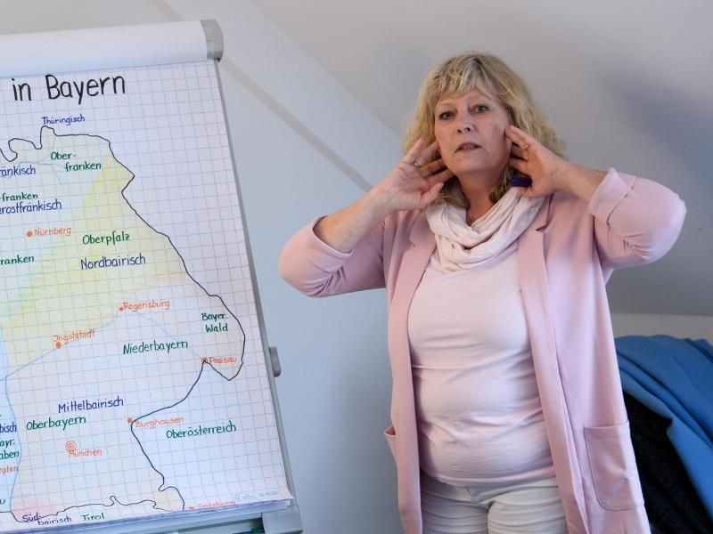 Steffi Kammermeier, Drehbuchautorin und Regisseurin, leitet an der Münchner Filmwerkstatt ein Seminar zum Thema „Bairisch für Schauspieler”. Foto: Sven Hoppe