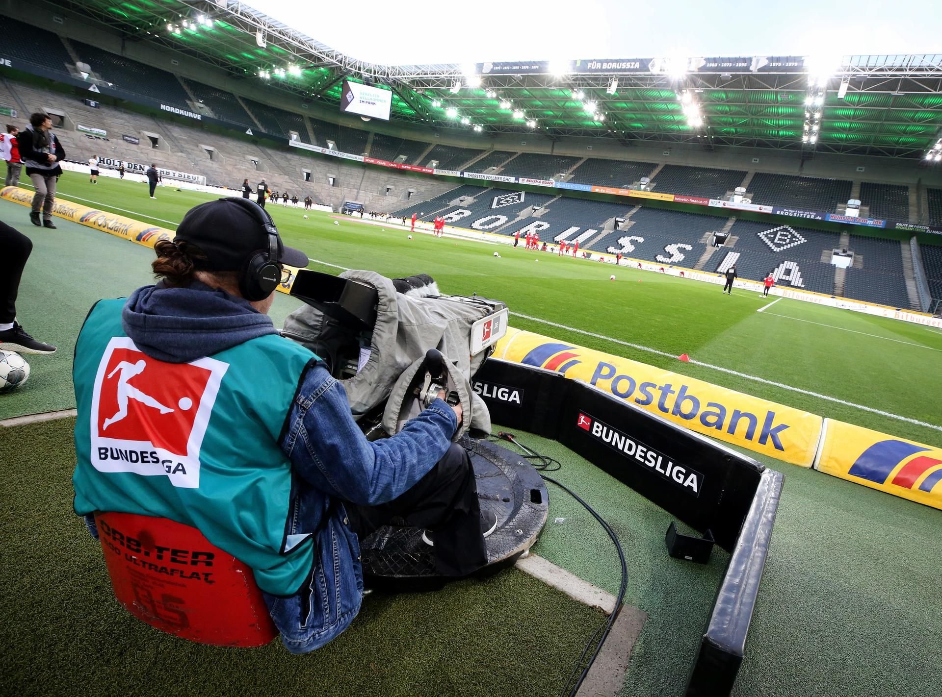 Sky zeigt die Bundesliga in den kommenden zwei Wochen im Free-TV.
