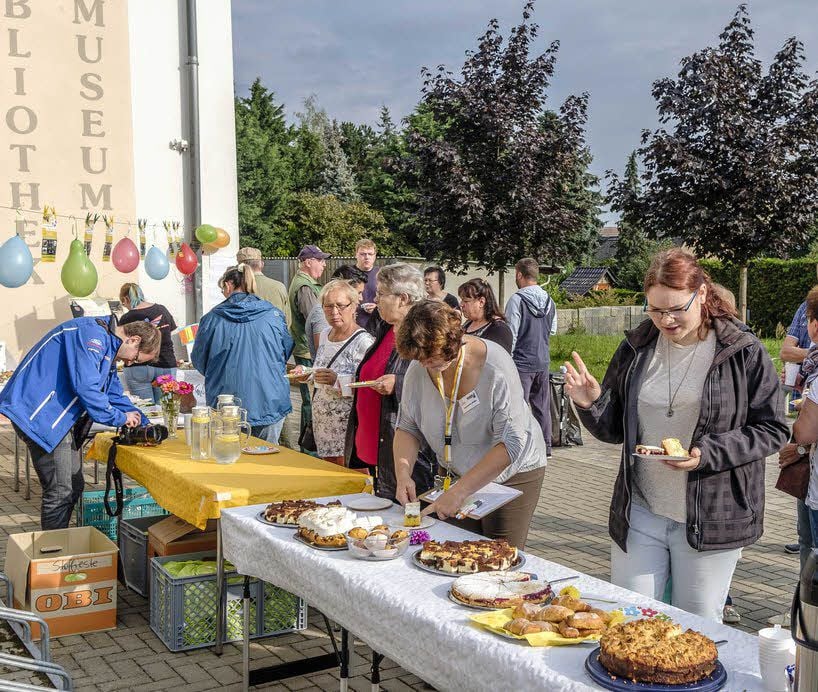 Vor dem Arbeitsstart gab ein leckeres Frühstück.
