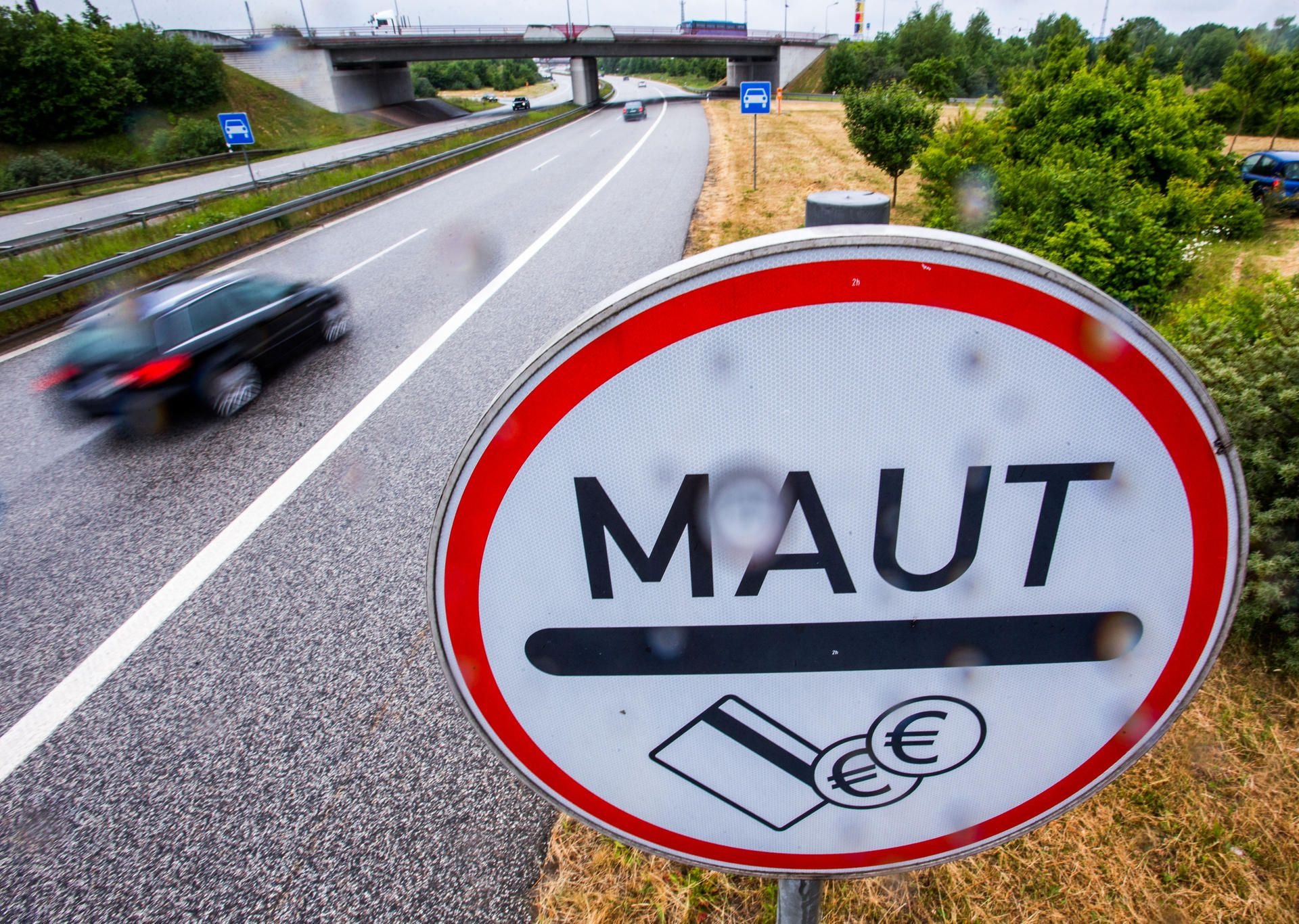 Österreich klagt gegen deutsche Pkw-Maut.