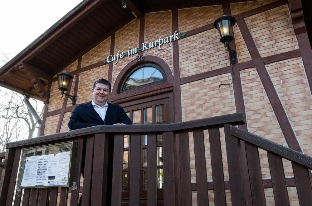 André Dietrich hat die Gaststätte, die seit 19 Jahren im Kurpark ist, von seinem Vater übernommen.
