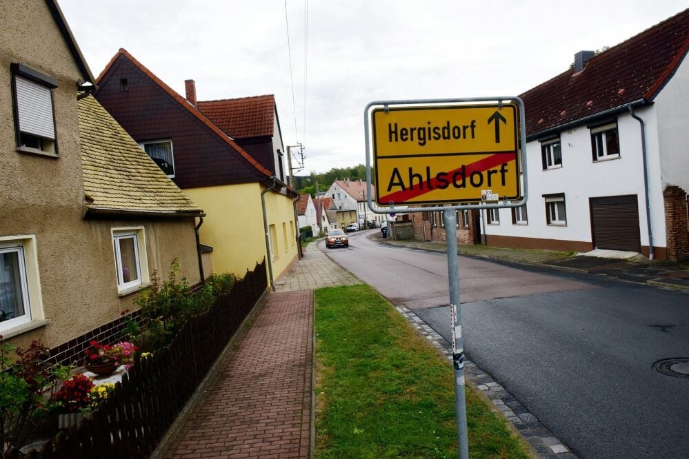 Die Kreisstraße soll ausgebaut werden.