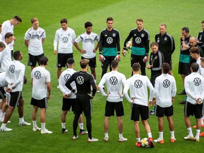 Die deutsche Nationalmannschaft befindet rückt in der FIFA-Weltrangliste um zwei Plätze vor. Foto: Marius Becker