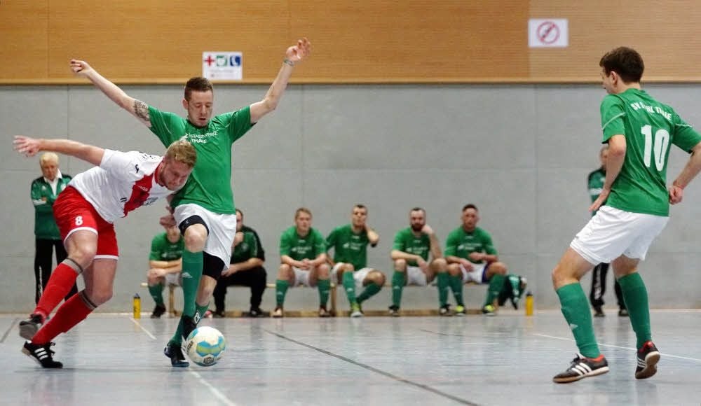 Martin Gottowik (li.) will mit Einheit Wernigerode den Pokal in Ilsenburg verteidigen. Christoph Klöppel (re.), der im Vorjahr mit Stahl Thale Dritter wurde, trifft nun im Westerhäuser Trikot in der Vorrunde auf Einheit.
