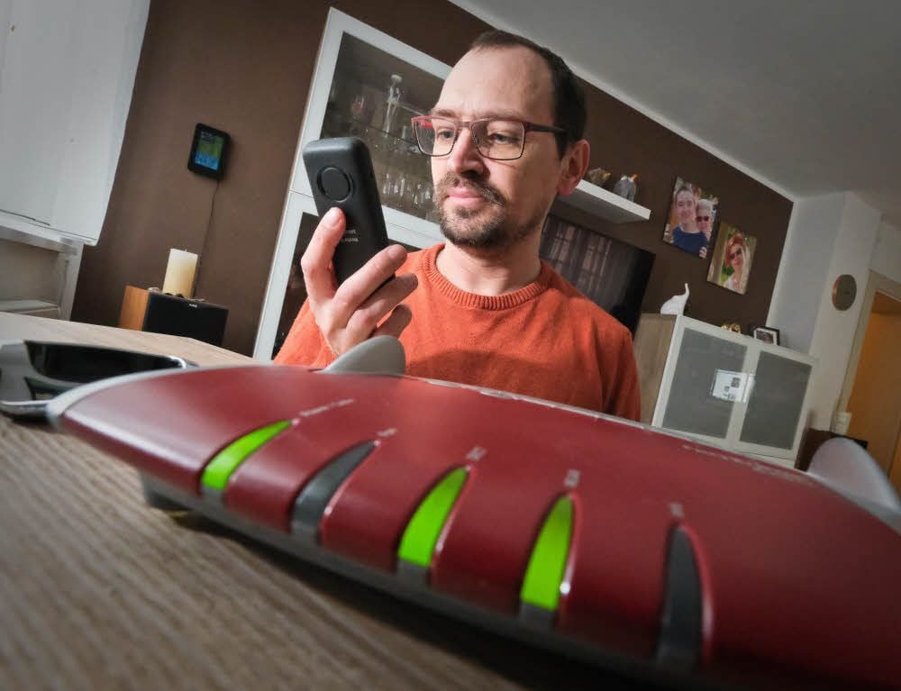 Maik Rimpl hatte drei Wochen kein funktionierendes Telefon. Beschwerden halfen wenig weiter.