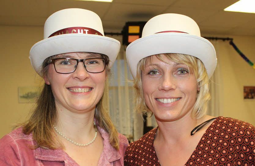 Die Platzmeisterinnen Antje Wendt (links) und Doreen Schildhauer
