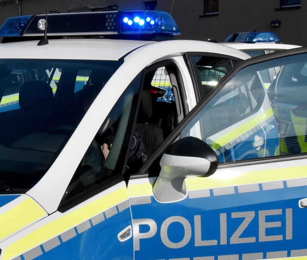 Ein ähnliches Auto der Bundespolizei wurde in Salzwedel beschmiert.