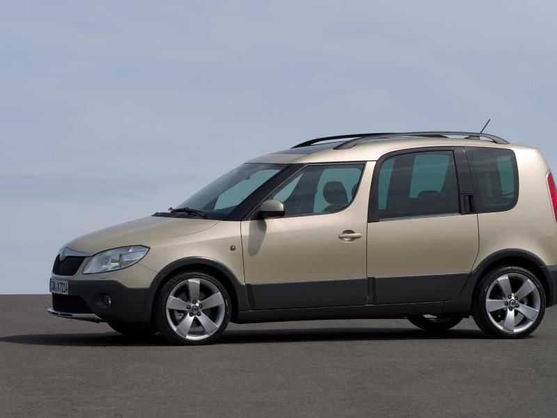 Ungewöhnlicher Mix: Der Skoda Roomster besticht durch seinen sehr variablen Innenraum, ist allerdings nicht ohne Mängel. Foto: Skoda