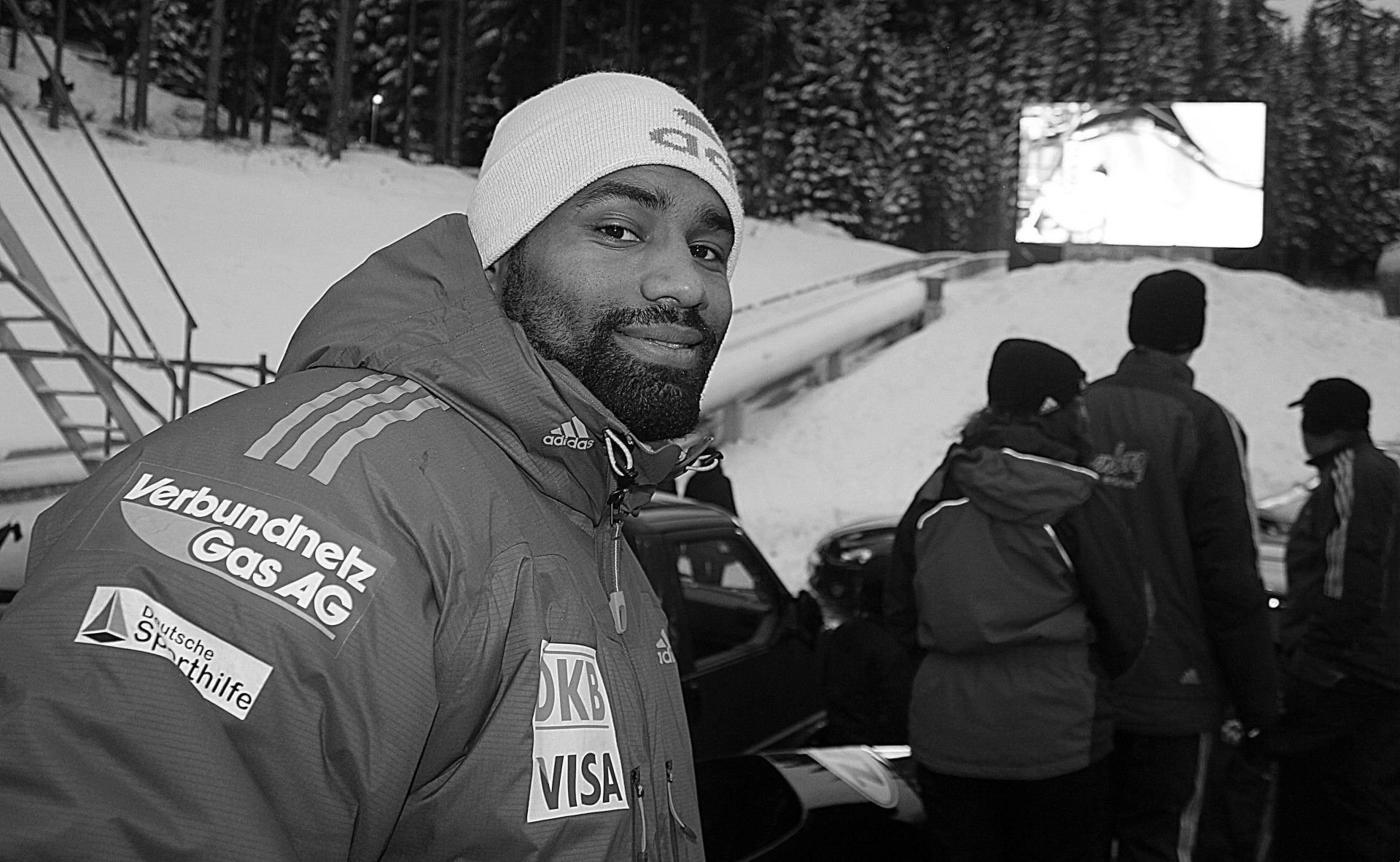 Der frühere deutsche Bobfahrer Richard Adjei ist am Montag im Alter von 37 Jahren gestorben.
