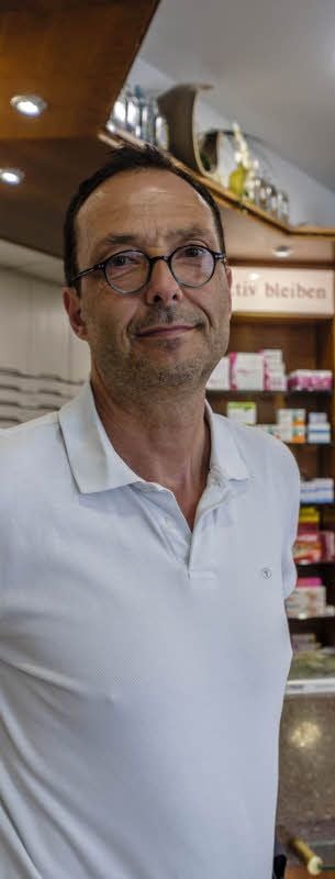 Ulrich Räuchle, Chef der Wittenberger Luther-Apotheke, lässt sich nicht von Trickbetrügern reinlegen.