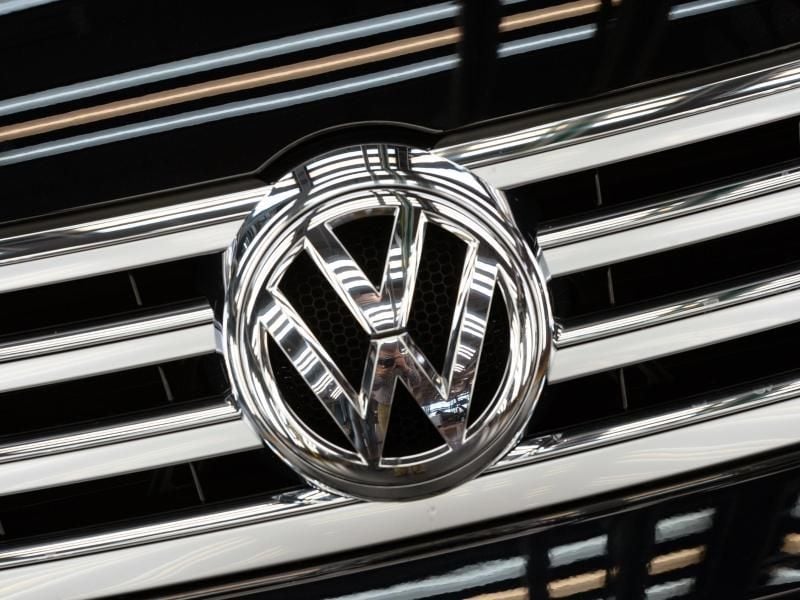 VW ist größter Autobauer: Es ist das erste Mal seit fünf Jahren, dass Toyata die Führung als größter Autobauer abgeben musste. Foto: Ralf Hirschberger/Archiv