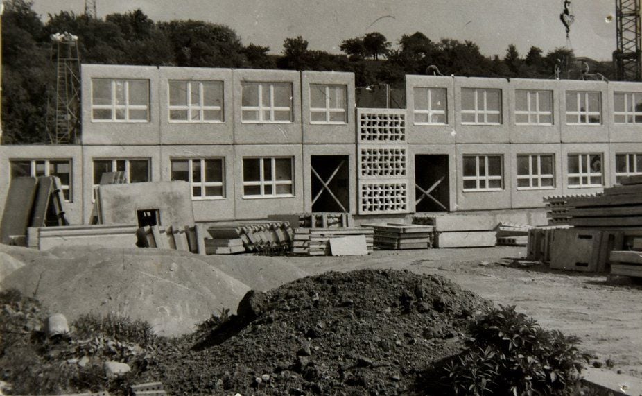 So sah die Baustelle der späteren 5. Polytechnische Oberschule (POS) in Thale Nord aus.