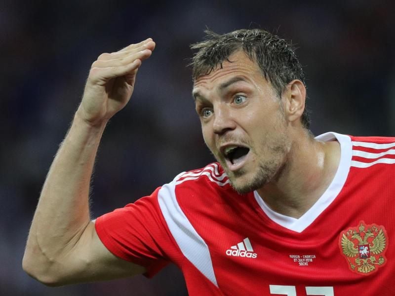 Russlands Artjom Dsjubas Torjubel ist spätestens nach seinem Achtelfinaltor gegen Spanien zum Kult geworden. Foto: C. Charisius