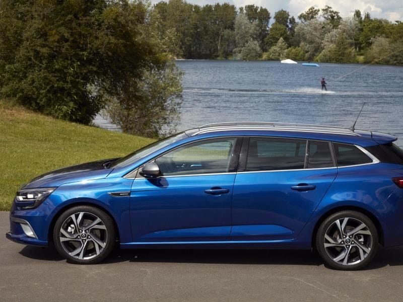 Der neue Mégane Grandtour (vierte Generation) ist 4,63 Meter lang und bietet 521 bis 1504 Liter Ladevolumen - zu Preisen ab 17 790 Euro. Foto: Renault
