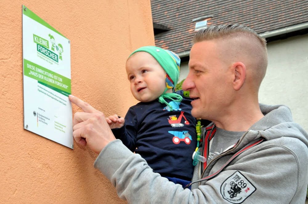 Für die Kinderbetreuung müssen in Bernburg künftig stundengenaue Betreuungsverträge abgeschlossen werden.
