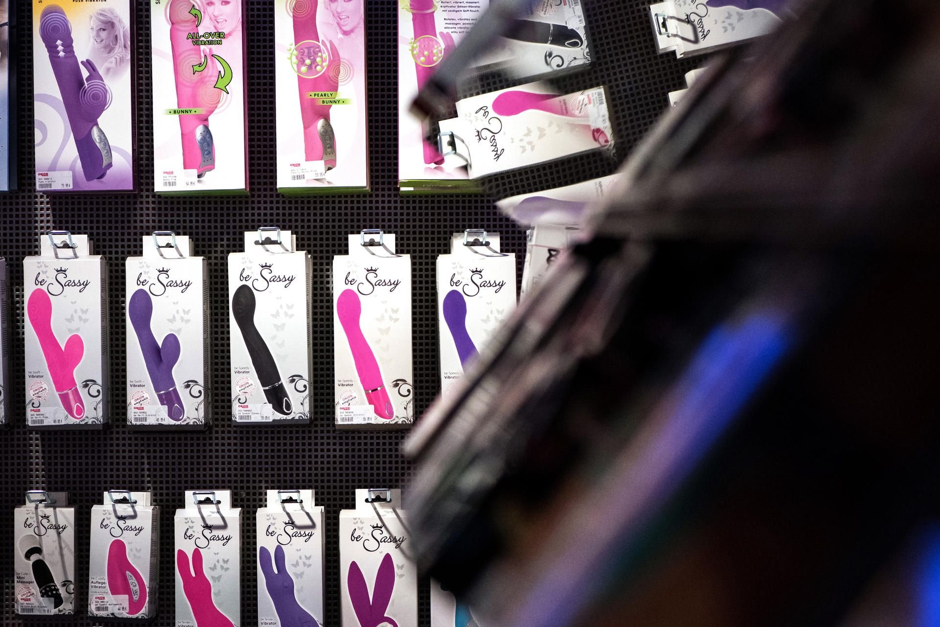 Neben der Trophäe wurde den Sportlerinnen ein Vibrator, Enthaarungswachs und eine Hornhautfeile überreicht. (Symbolbild)