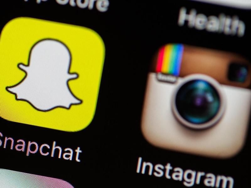 Instagram bietet nun neue Funktionen an und rückt damit näher an die App Snapchat heran. Foto: Rolf Vennenbernd