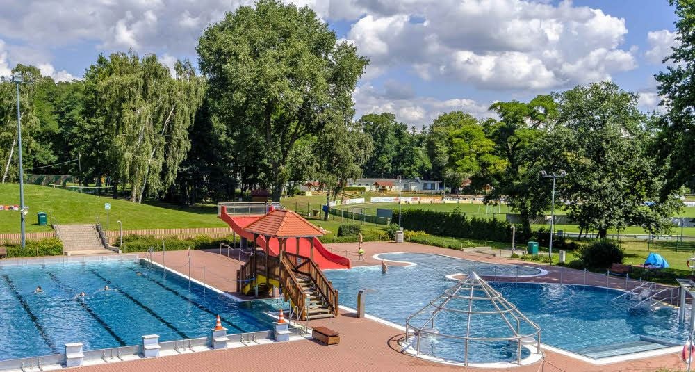 Schönes Wetter, schönes Freibad: Nicht nur in Piesteritz wird in den letzten Wochen der Saison auf mehr Besucher gehofft.