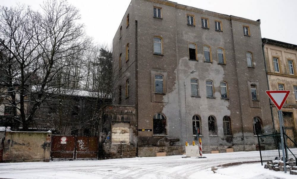 Das Haus Freiligrathstraße 2 ist zur Gefahr geworden und soll nach den Osterfeiertagen abgerissen werden.