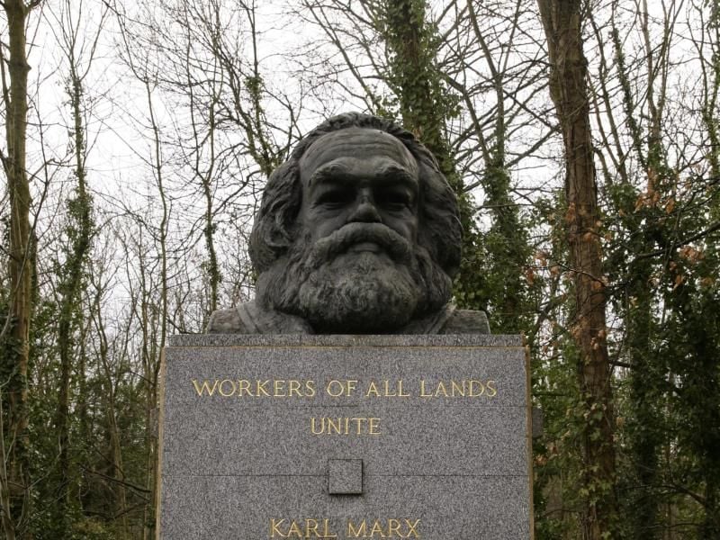 Das Grab von Karl Marx auf dem Highgate-Friedhof in London. Foto: Yui Mok/PA Wire