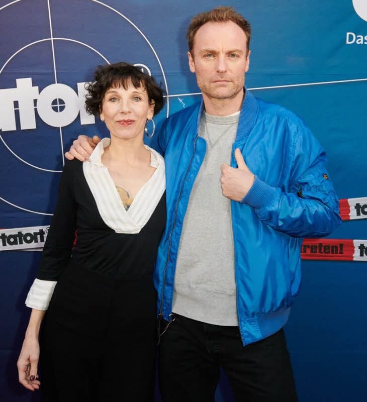 Keine Lust mehr: Meret Becker, hier mit ihrem Filmpartner Mark Waschke, wird 2022 die Rolle als Ermittlerin im Berlin-„Tatort“ an den Nagel hängen.