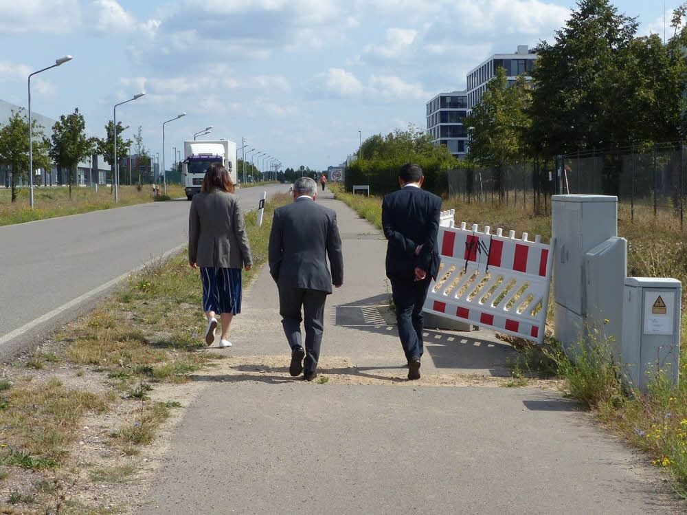 Sieht so der Abschied aus Thalheim aus, wo Hanergy den Solarmodul-Produzenten Solibro betreibt?