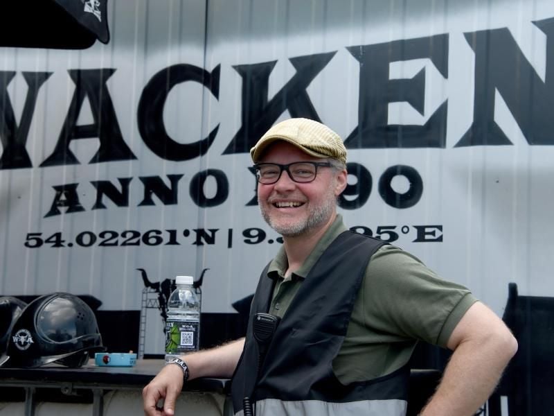 Maximum an Kontrollen: Helge Staack in Wacken beim Aufbau. Foto: Carsten Rehder