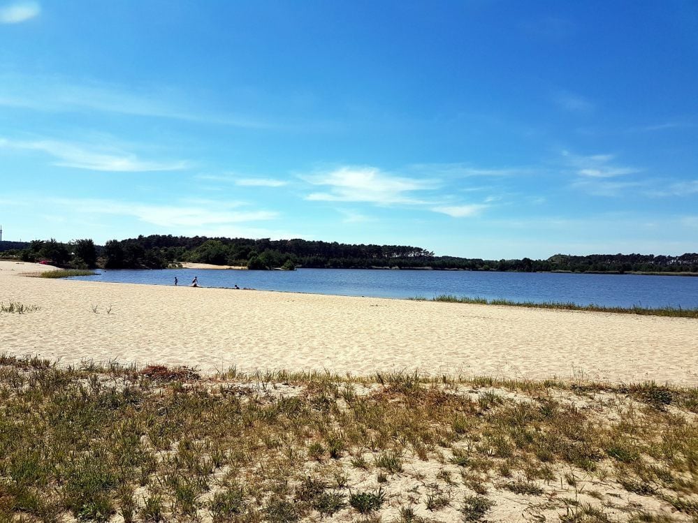 Der Badesee in Dixförda ist nicht gesperrt, Auflagen des Landes müssen dennoch beachtet werden.