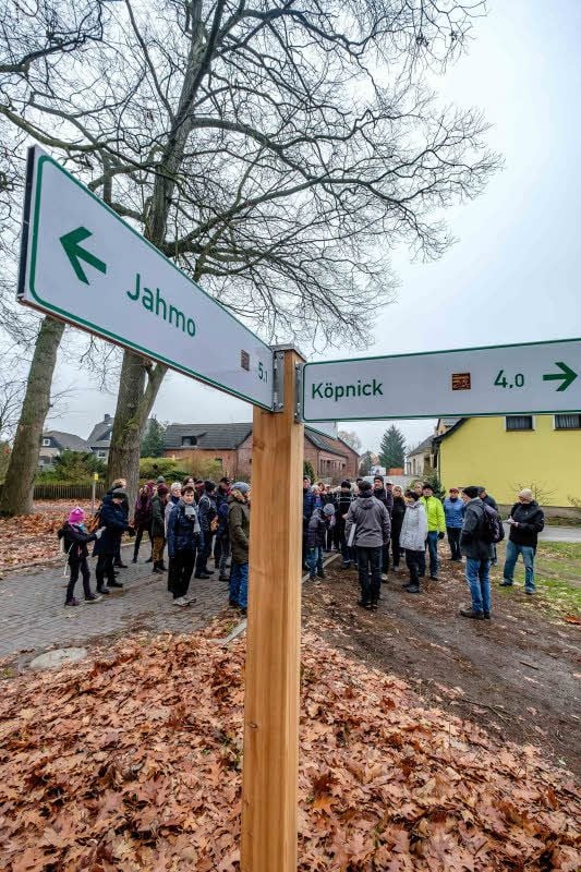 Zur Eröffnung des Rundwanderwegs Friedenthaler Grund gab es eine geführte Wanderung. Der Weg kann aber auch individuell erkundet werden.