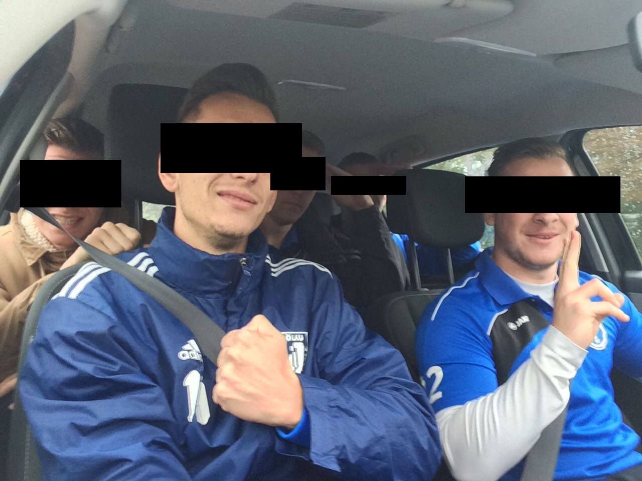 Gute Laune trotz Irrfahrt: Die Spieler des SV Dessau 97 landeten am Wochenende im falschen Nedlitz.