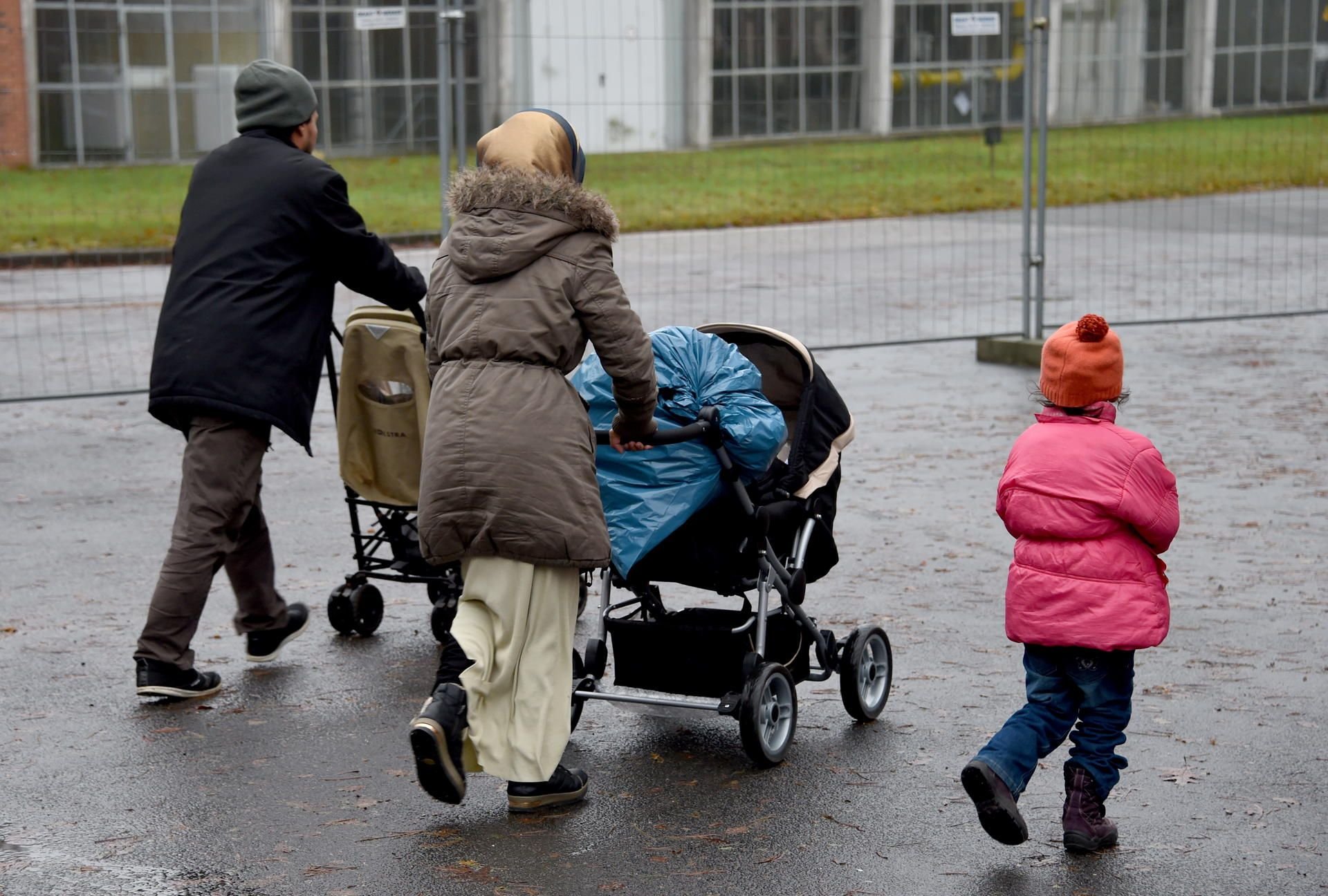 Viele Flüchtlinge wünschen sich, dass Sie ihre Familien nach Deutschland holen können. (Symbolbild)