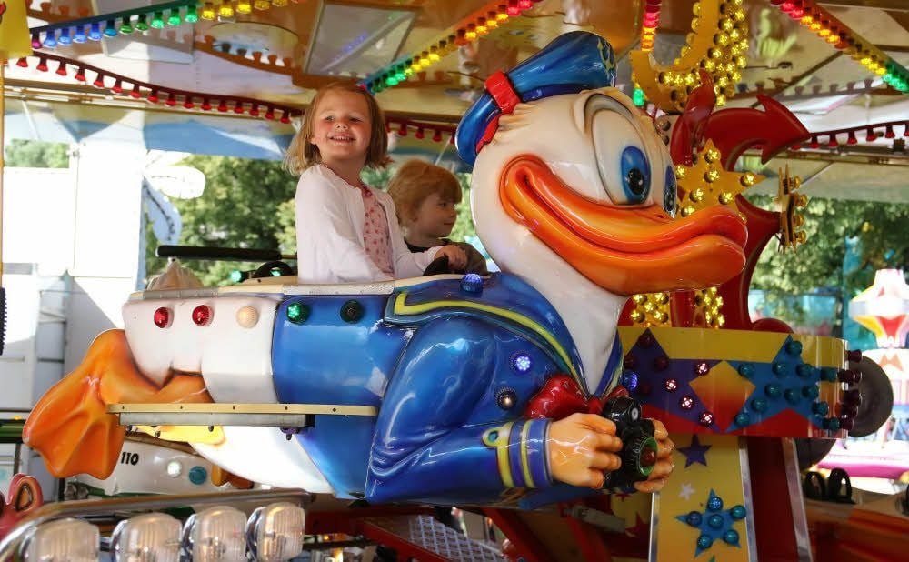 Leben, wo andere Kinder Karussell fahren.