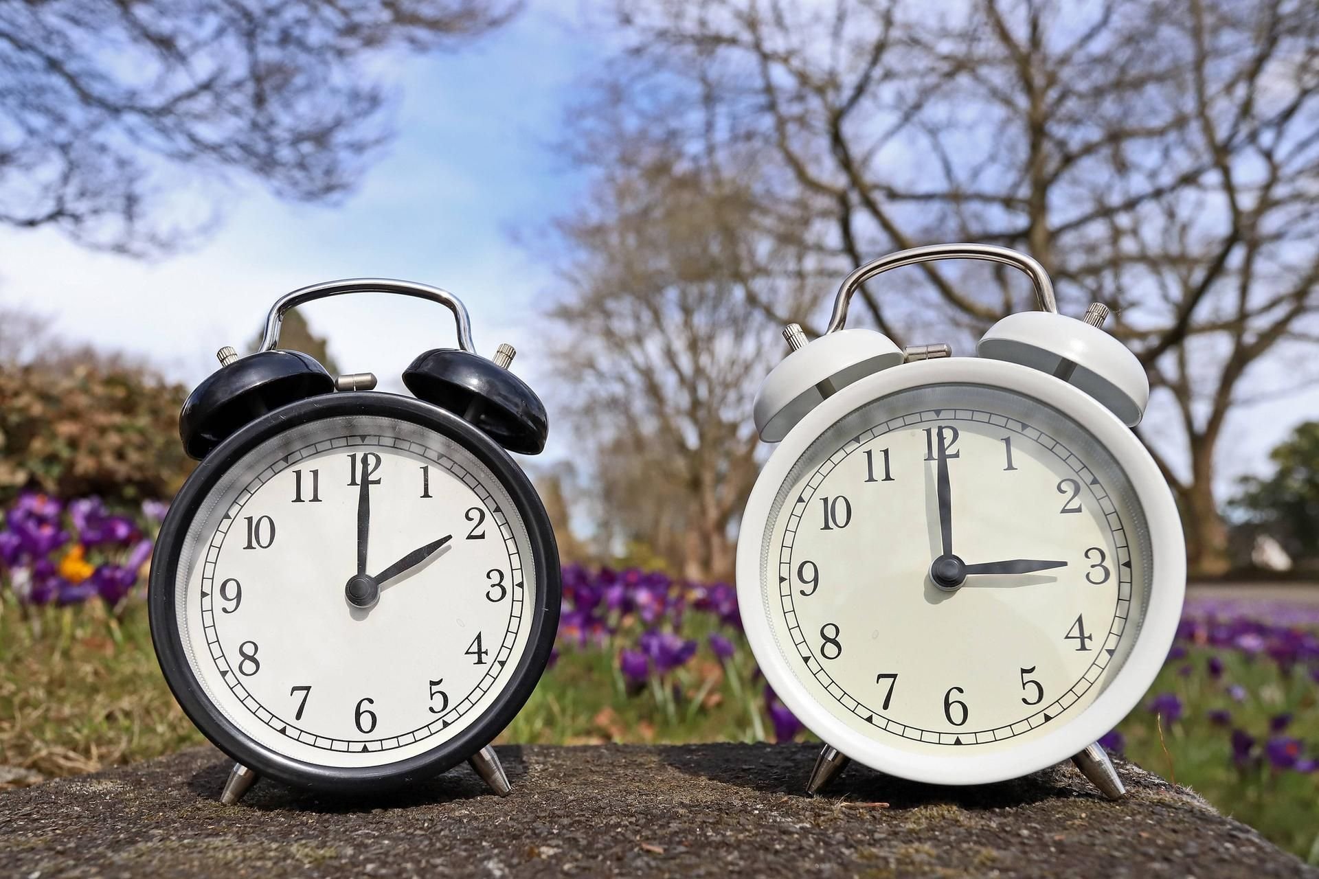 In der Nacht zu Sonntag wird die Uhr um eine Stunde vorgestellt.