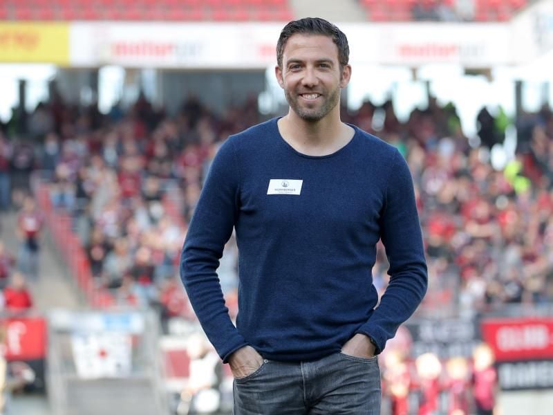 Mit dem 1. FC Nürnberg gegen Schalke gefordert: „Club”-Coach Boris Schommers. Foto: Daniel Karmann