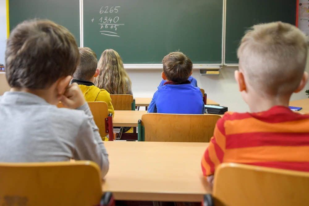 Bei 24 Kindern auf 40 Quadratmetern wird es beklemmend in den Klassenräumen der Grundschule „Rosa Luxemburg“ .