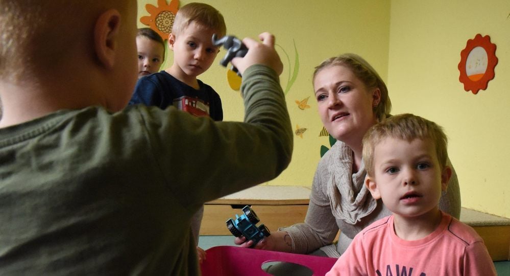 Gemeinsam spielen, zuhören, lernen: Sarah Müller liebt die Arbeit mit den Kindern.