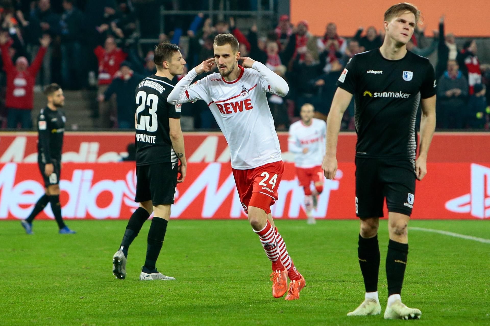 Die Entscheidung: Kölns Drexler jubelt über das 2:0 gegen den 1. FC Magdeburg.