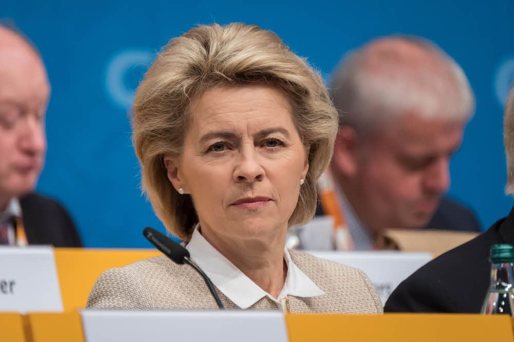 Sucht Soldaten: Ursula von der Leyen